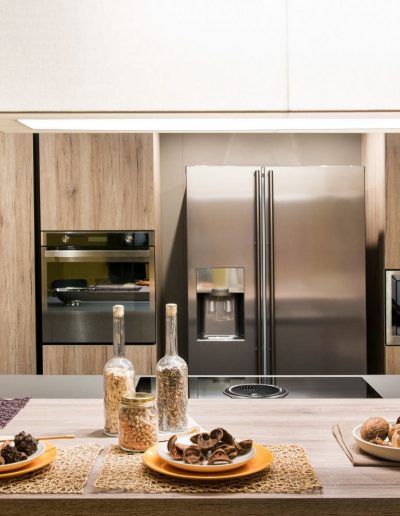 Ambiente con puerta Stone Roble D23